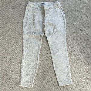 Old Navy Off-White Skinny Shimmer Pants with Soft, Stretch Fabric🌿